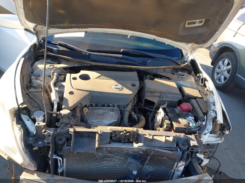 2015 Nissan Altima 2.5/2.5 S/2.5 Sl/2.5 Sv VIN: 1N4AL3AP2FN318728 Lot: 43939537