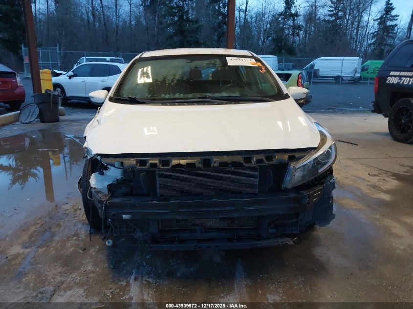 2018 Kia Forte Lx VIN: KNAFK5A86J5772722 Lot: 43939572