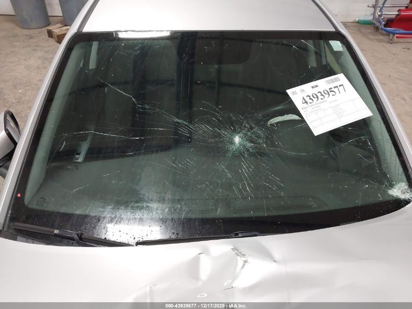 2019 Hyundai Elantra Se VIN: 5NPD74LF8KH449890 Lot: 43939577