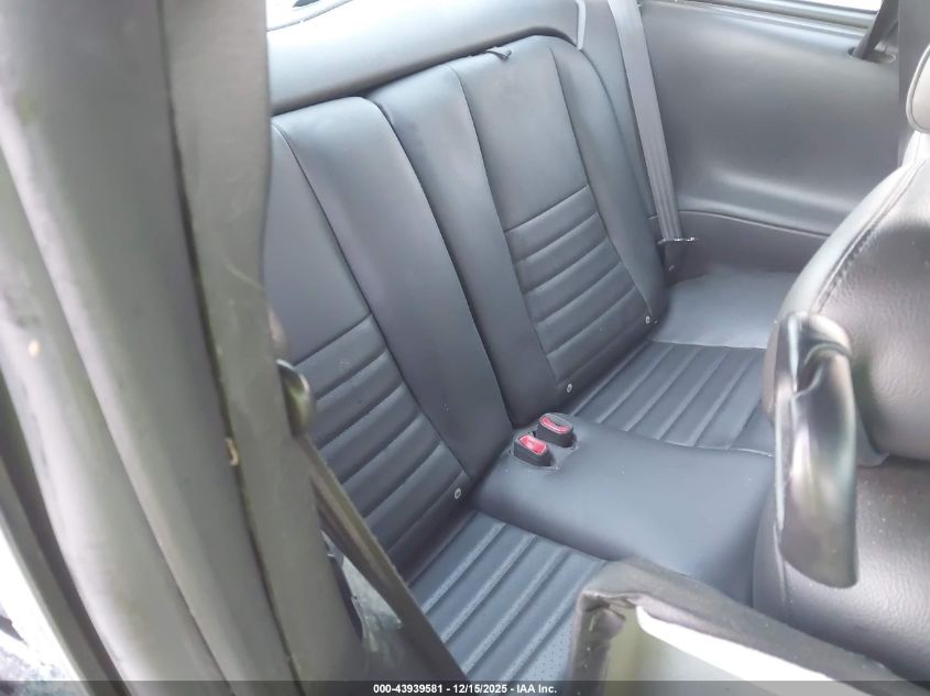 2004 Ford Mustang Gt VIN: 1FAFP42X54F177207 Lot: 43939581