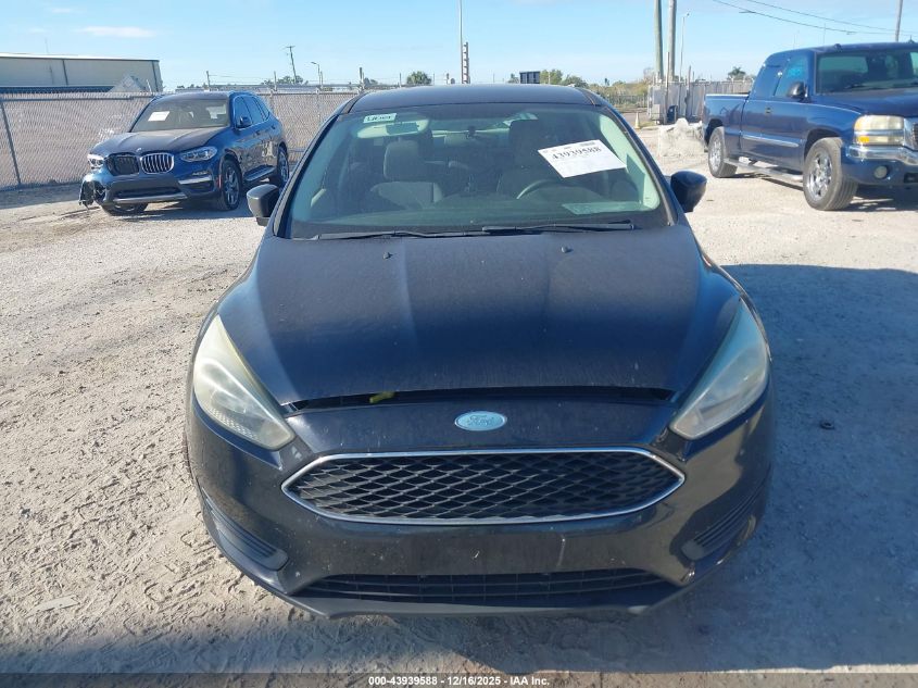 2015 Ford Focus Se VIN: 1FADP3K29FL267776 Lot: 43939588