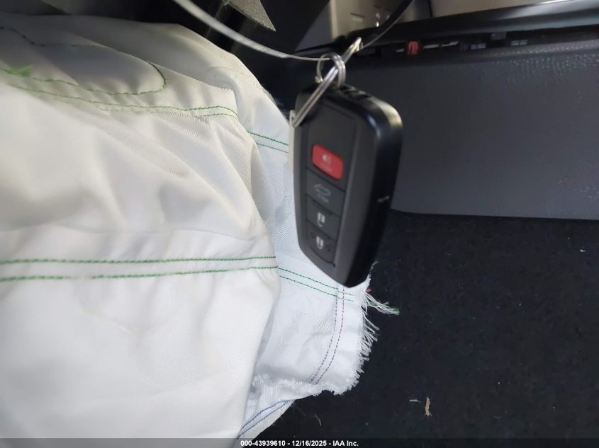 2026 Toyota Camry Se VIN: 4T1DAACK8TU230749 Lot: 43939610