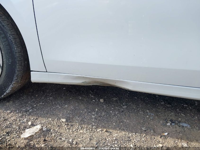 2023 Kia Forte Lxs VIN: 3KPF24AD2PE643934 Lot: 43939632