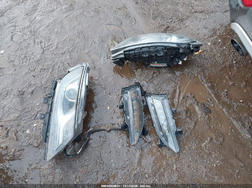 2016 Lincoln Mkc Reserve VIN: 5LMCJ3D9XGUJ20548 Lot: 43939631