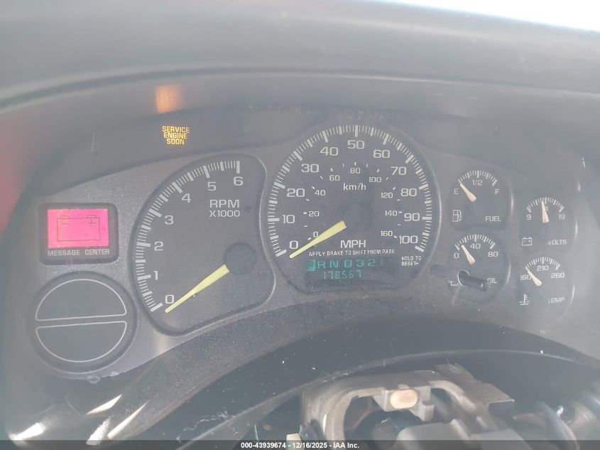 2000 Chevrolet Silverado 1500 Ls VIN: 2GCEC19T8Y1102551 Lot: 43939674