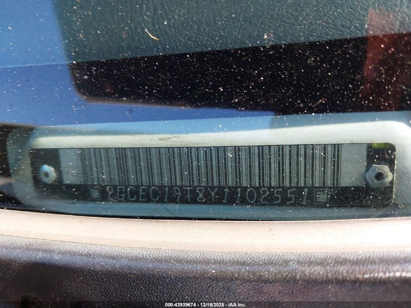 2000 Chevrolet Silverado 1500 Ls VIN: 2GCEC19T8Y1102551 Lot: 43939674