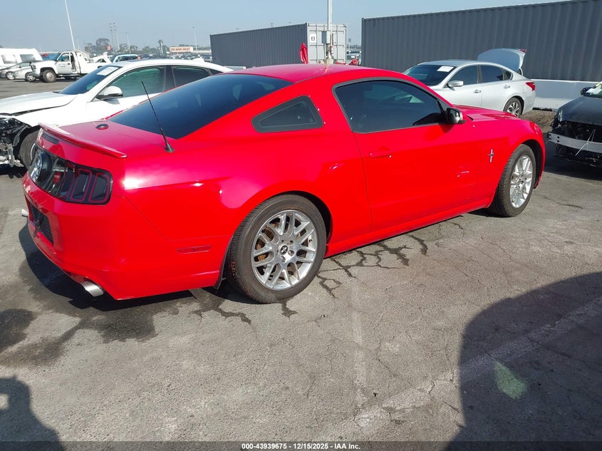2013 Ford Mustang V6 Premium