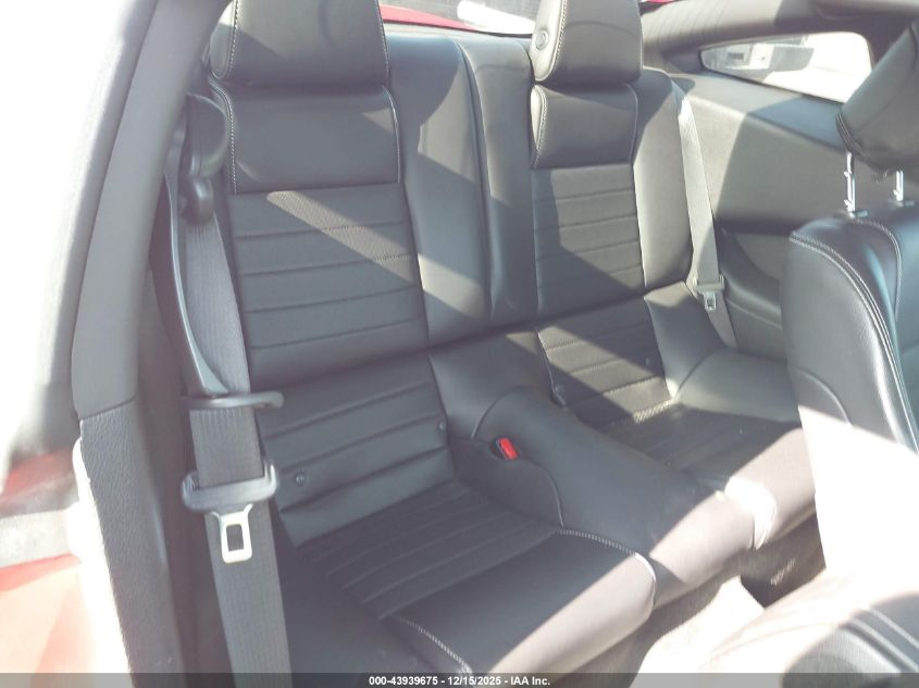 2013 Ford Mustang V6 Premium VIN: 1ZVBP8AM2D5280000 Lot: 43939675