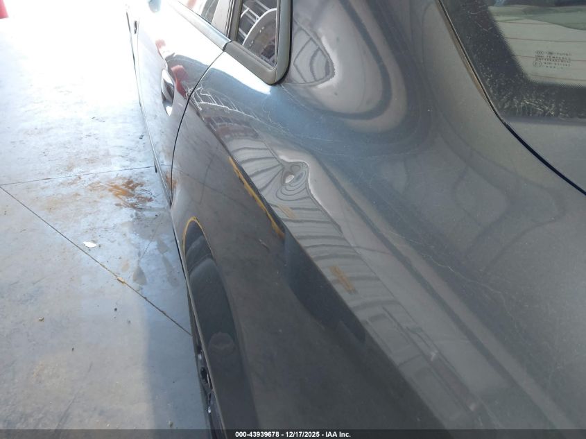 2005 Audi A4 1.8T Special Edition VIN: WAULC68E75A119864 Lot: 43939678