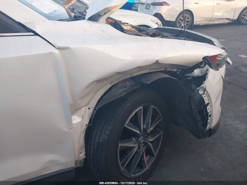 2018 Mazda Cx-5 Touring VIN: JM3KFACMXJ1458112 Lot: 43939684