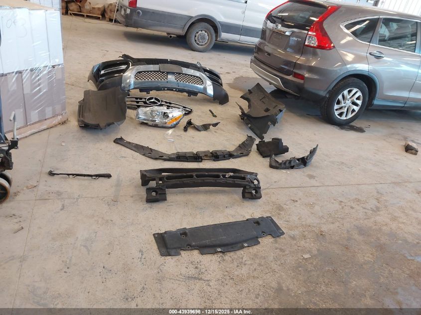 2015 Mercedes-Benz Ml 350 4Matic VIN: 4JGDA5HB8FA486606 Lot: 43939696