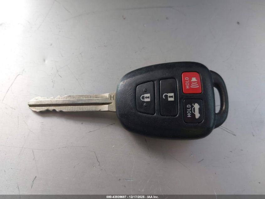 2015 Toyota Corolla S Plus VIN: 5YFBURHE0FP217516 Lot: 43939697