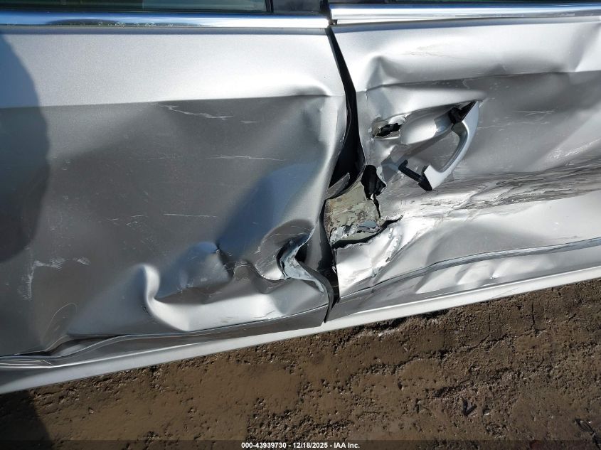 2013 Volkswagen Passat 2.5L Sel Premium VIN: 1VWCH7A37DC080549 Lot: 43939730