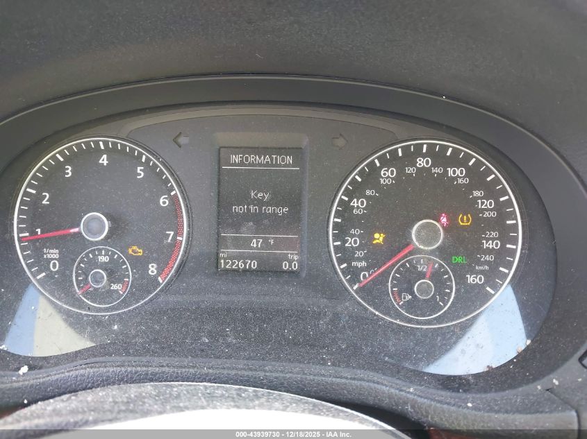 2013 Volkswagen Passat 2.5L Sel Premium VIN: 1VWCH7A37DC080549 Lot: 43939730