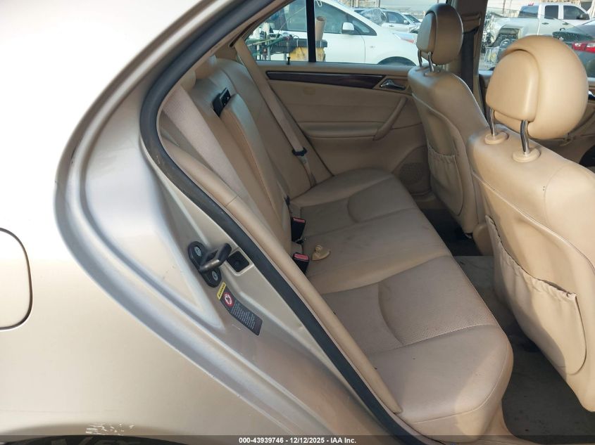 2002 Mercedes-Benz C 240 VIN: WDBRF61J42E003438 Lot: 43939746