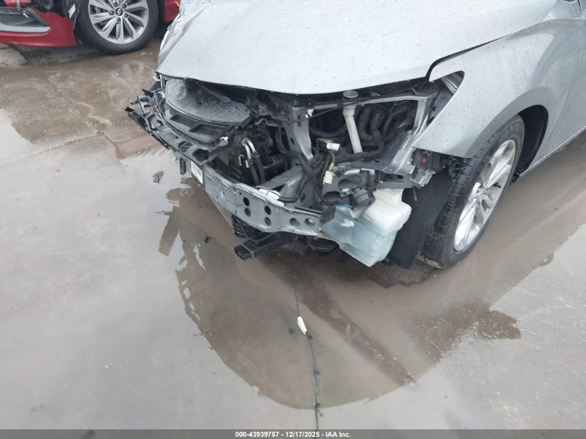 2019 Chevrolet Cruze VIN: 1G1BE5SM7K7111204 Lot: 43939757