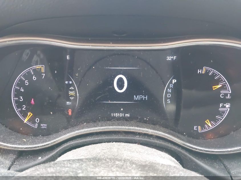 2015 Jeep Grand Cherokee Limited VIN: 1C4RJFBG9FC635954 Lot: 43939770