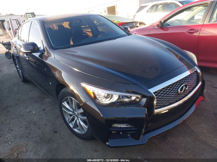 INFINITI Q50 PREMIUM/SPORT