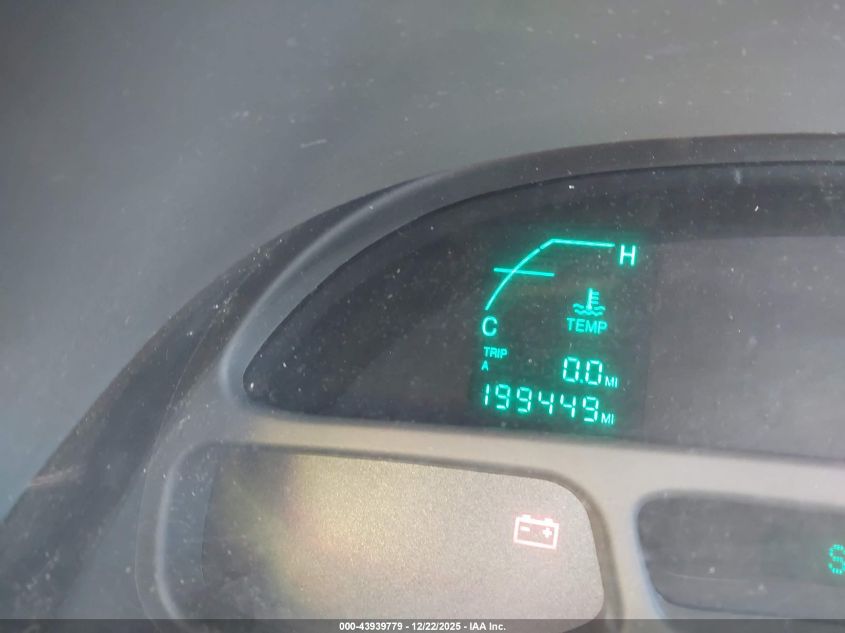 2004 Cadillac Deville Standard VIN: 1G6KD54Y74U185692 Lot: 43939779