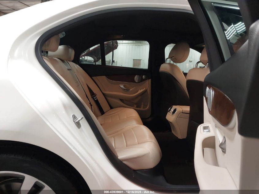 2015 Mercedes-Benz C 300 4Matic VIN: 55SWF4KB8FU086388 Lot: 43939801