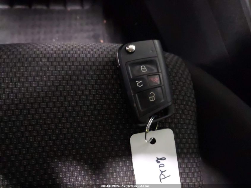 2021 Volkswagen Jetta 1.4T R-Line/1.4T S/1.4T Se VIN: 3VWC57BU8MM065010 Lot: 43939824