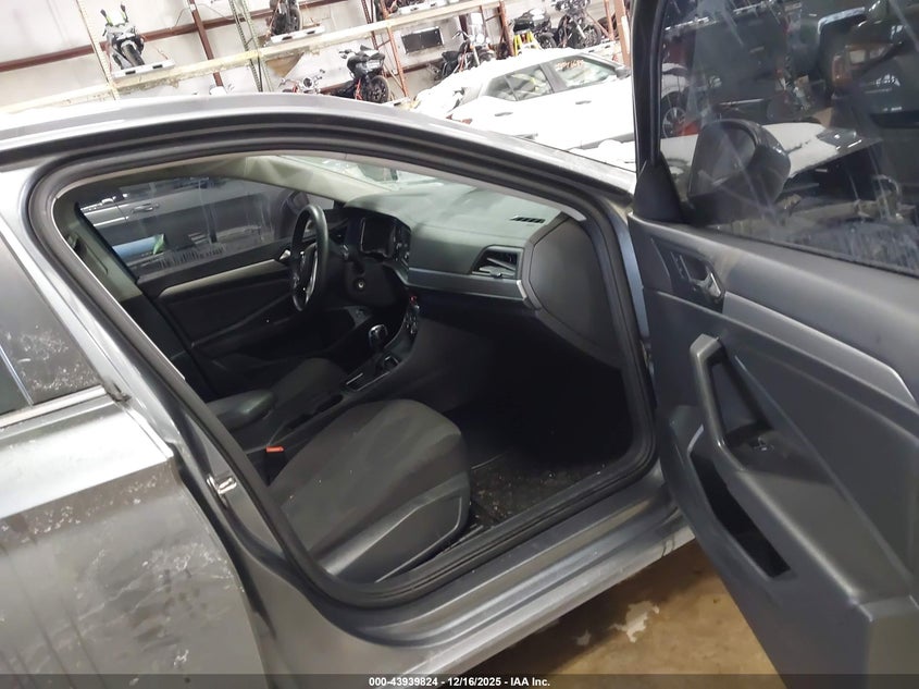 VIN 3VWC57BU8MM065010 2021 VOLKSWAGEN JETTA 1.4T R-LINE/1.4T S/1.4T SE