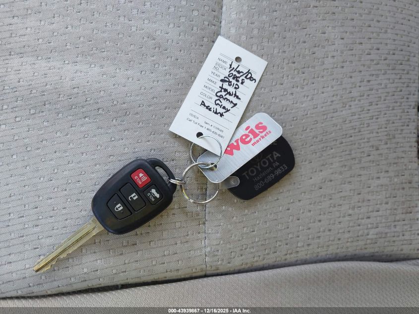 2012 Toyota Camry Le VIN: 4T4BF1FK3CR250868 Lot: 43939867