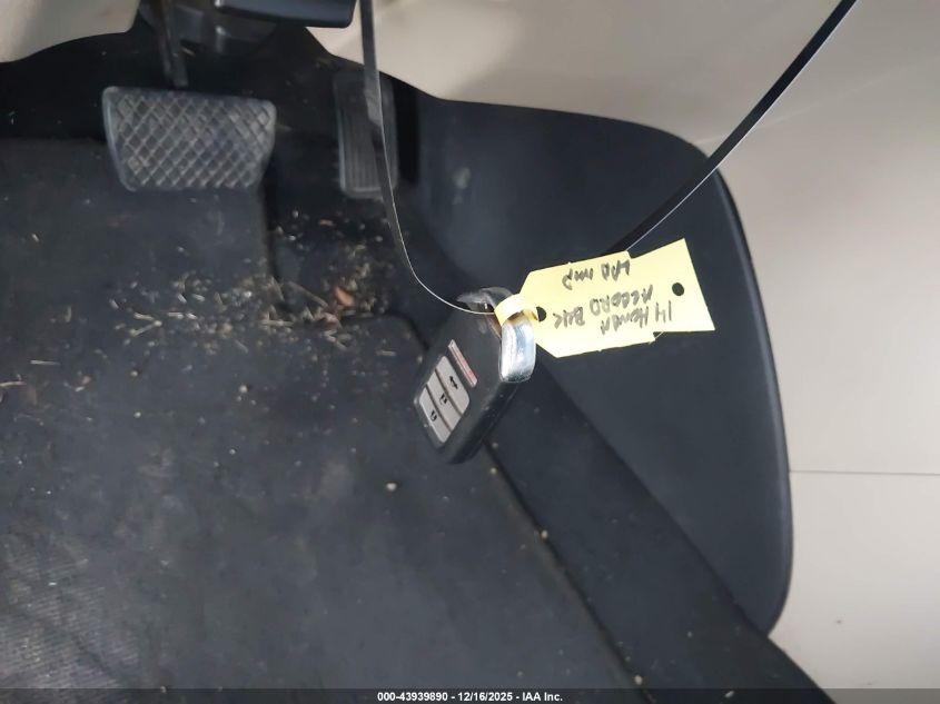 2014 Honda Accord Ex-L V-6 VIN: 1HGCR3F81EA035831 Lot: 43939890