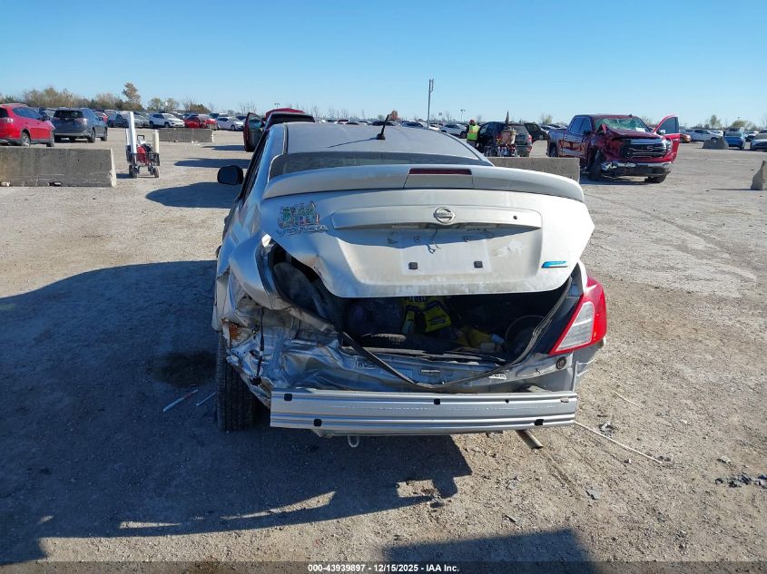 2015 Nissan Versa 1.6 S+ VIN: 3N1CN7AP0FL881753 Lot: 43939897