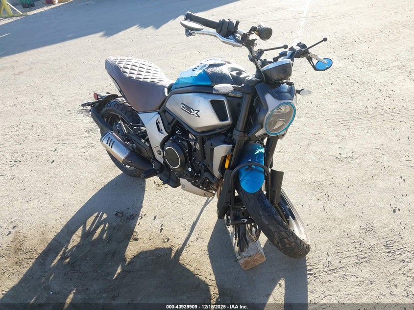 2023 Cf Moto 700 Cl-X