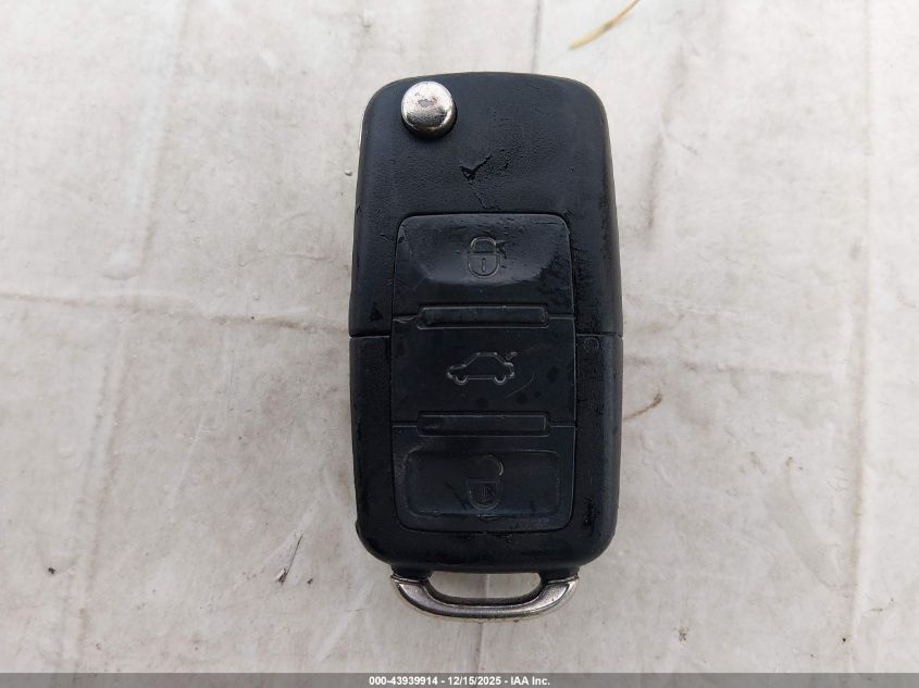 2007 Volkswagen Gti 2-Door VIN: WVWFV71K77W128697 Lot: 43939914