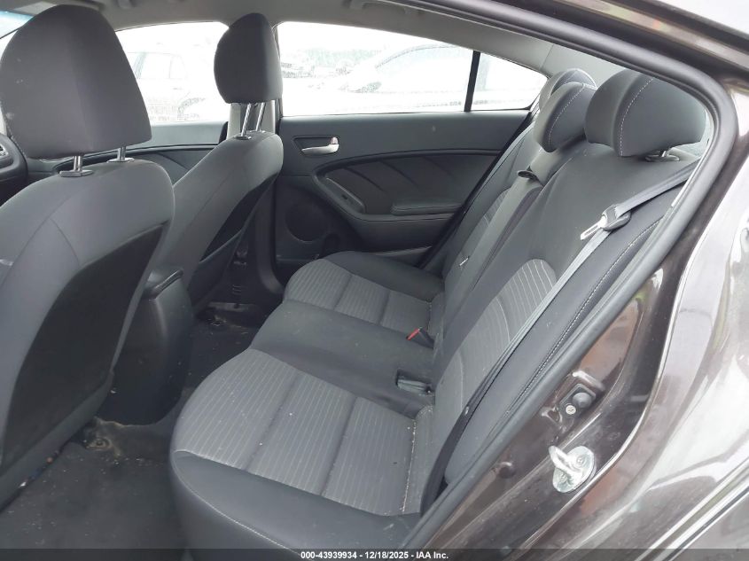 2017 Kia Forte Lx VIN: 3KPFL4A70HE017937 Lot: 43939934