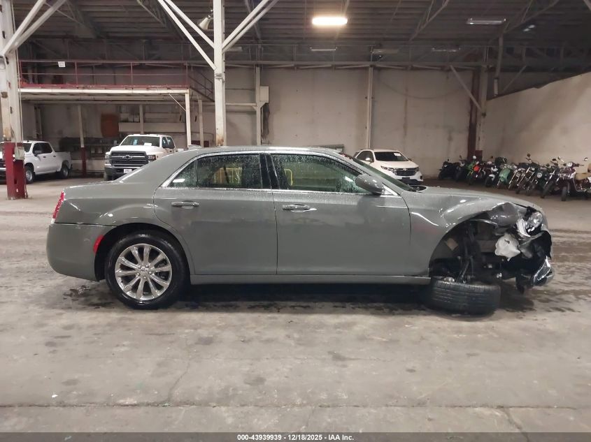 2019 Chrysler 300 Touring L Awd VIN: 2C3CCARG8KH524137 Lot: 43939939