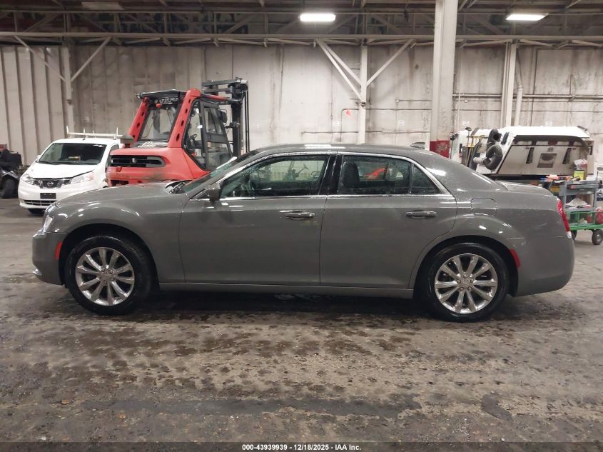 2019 Chrysler 300 Touring L Awd VIN: 2C3CCARG8KH524137 Lot: 43939939