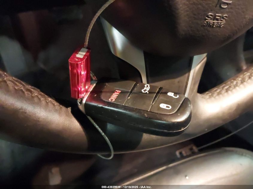 2019 Chrysler 300 Touring L Awd VIN: 2C3CCARG8KH524137 Lot: 43939939