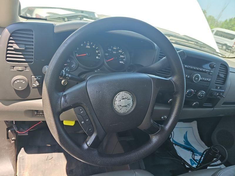 CHEVROLET SILVERADO 1500 WORK TRUCK