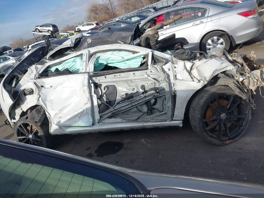 2019 Volkswagen Golf R 2.0T W/Dcc Navigation VIN: WVWVA7AU8KW164075 Lot: 43939970