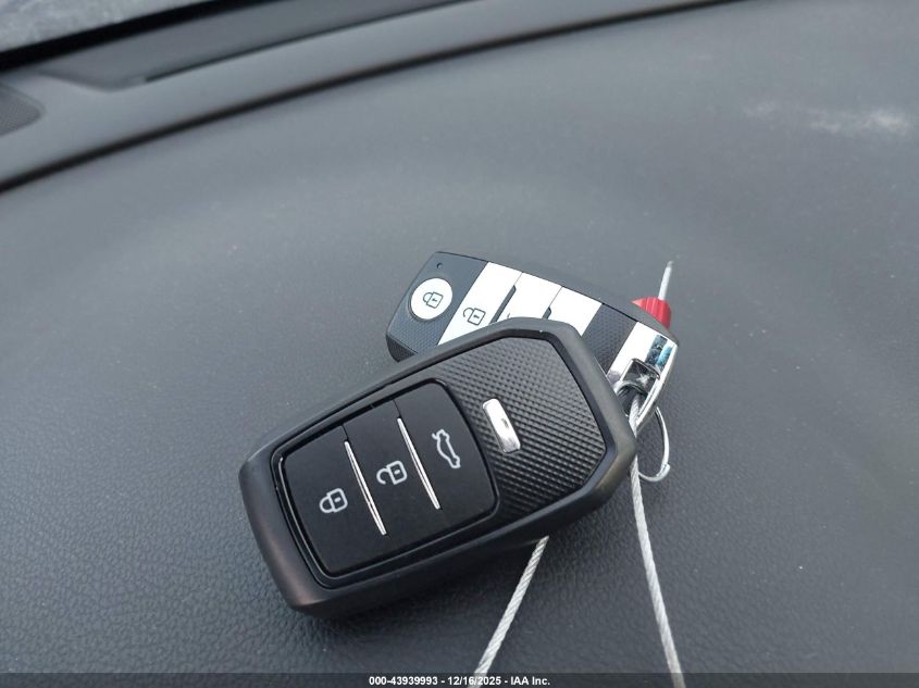 2018 Kia Niro Ex VIN: KNDCC3LC0J5175641 Lot: 43939993