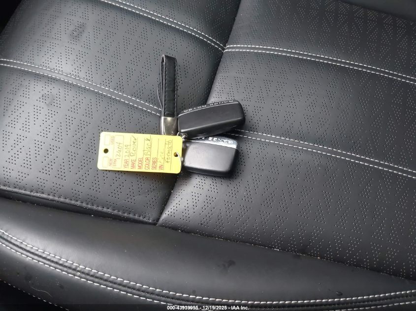 2019 Land Rover Range Rover Velar P380 R-Dynamic Hse VIN: SALYM2EV2KA232452 Lot: 43939995