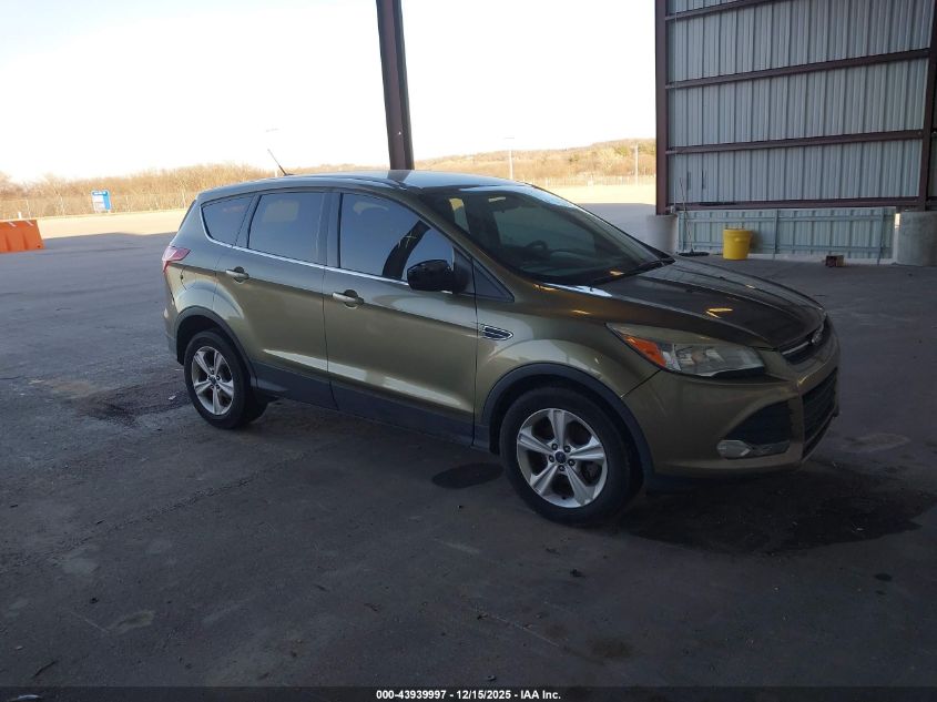 FORD ESCAPE SE