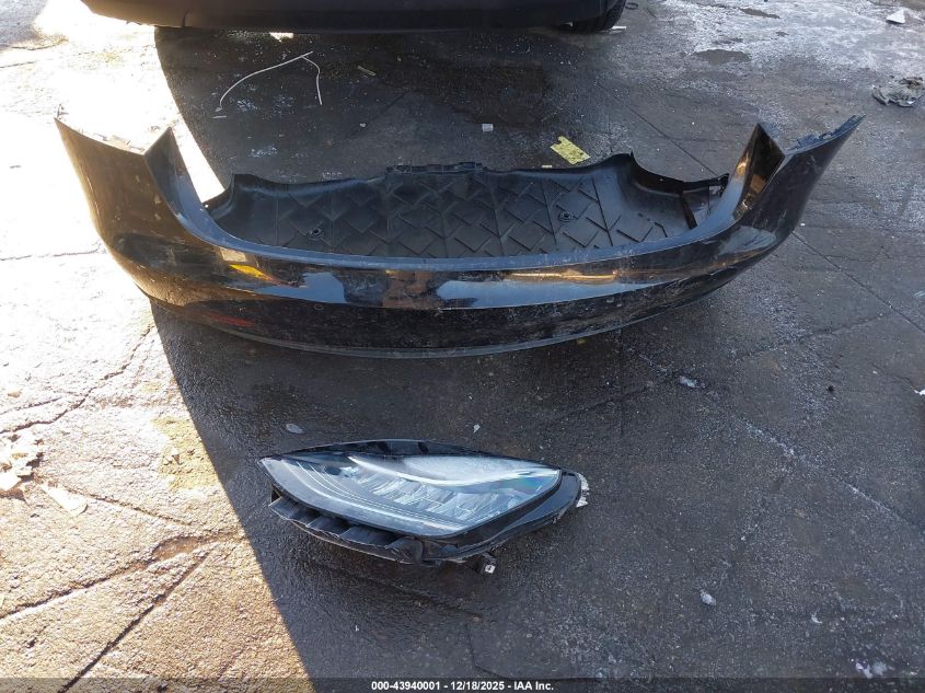 2020 Tesla Model 3 Performance Dual Motor All-Wheel Drive VIN: 5YJ3E1EC1LF796190 Lot: 43940001