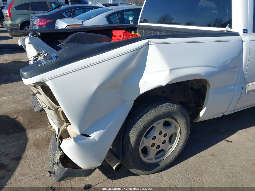 2004 Chevrolet Silverado 1500 Ls VIN: 2GCEC13T641378116 Lot: 43940008