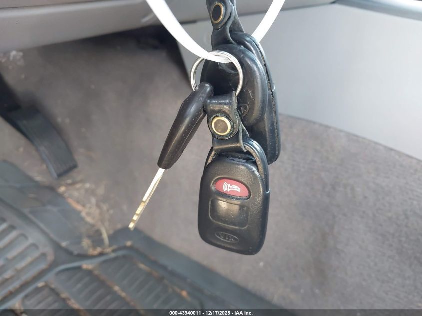 2009 Kia Sorento Lx VIN: KNDJD735395874724 Lot: 43940011