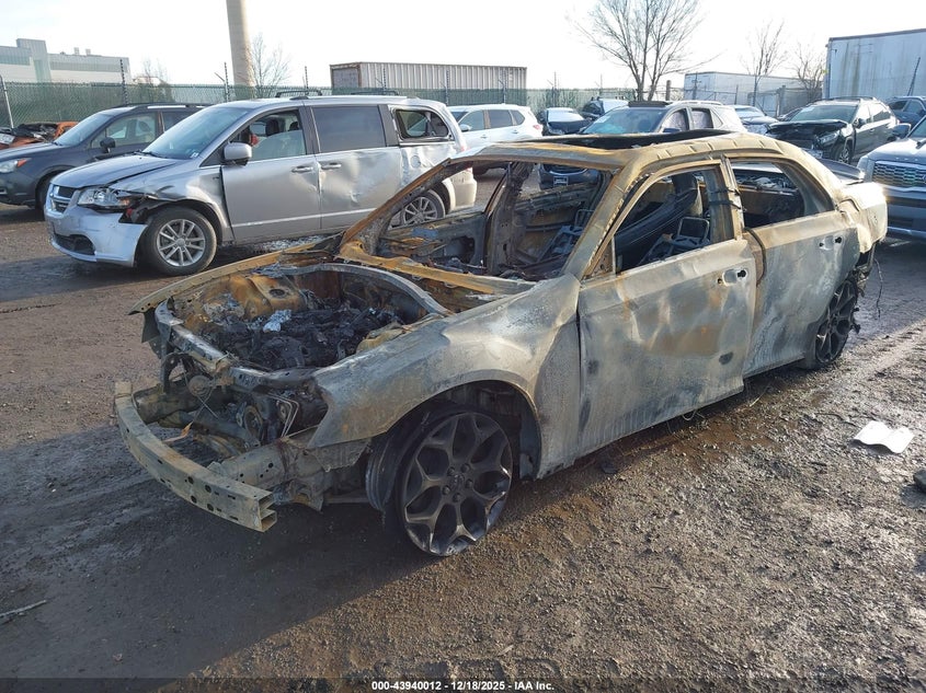 Vin: 2c3ccagg8gh161896, lot: 44435642, chrysler 300 300s 20162