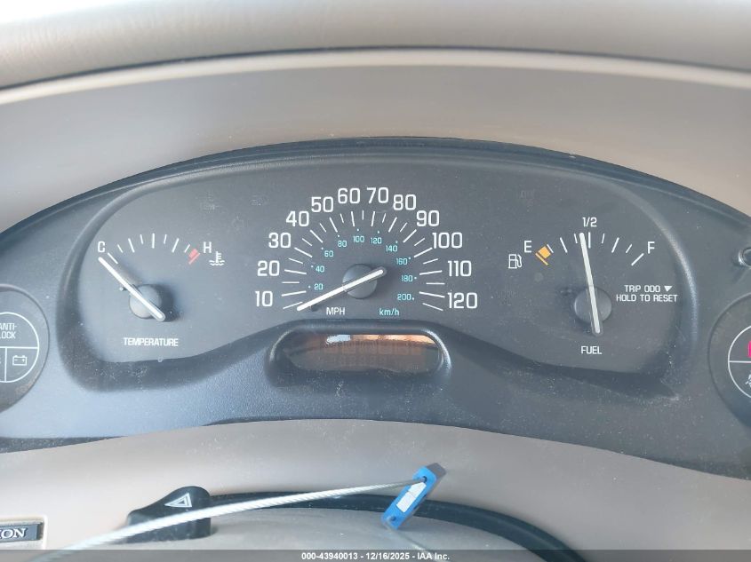 2001 Buick Century Custom VIN: 2G4WS52JX11233179 Lot: 43940013