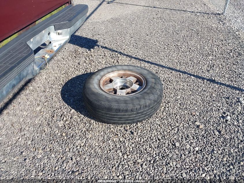 1997 Chevrolet C1500 Fleetside VIN: 2GCEC19M5V1278381 Lot: 43940042