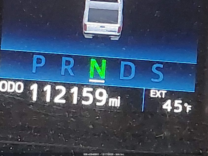 2015 Toyota Tundra Sr5 5.7L V8 VIN: 5TFUY5F13FX423226 Lot: 43940081