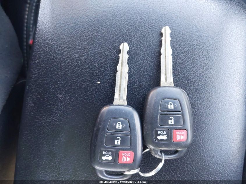 2012 Toyota Camry Se VIN: 4T1BF1FK2CU097233 Lot: 43940097