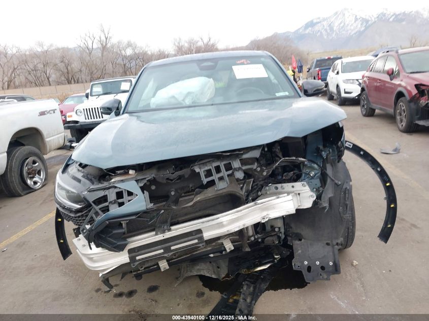 2025 Honda Hr-V Awd Sport VIN: 3CZRZ2H54SM701594 Lot: 43940100