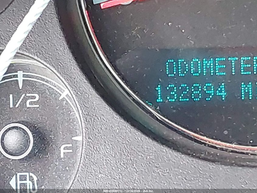 2012 Chevrolet Suburban 1500 Lt VIN: 1GNSCJE07CR277203 Lot: 43940112